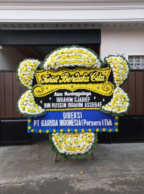 Papan Bunga Duka di Sungai Laur